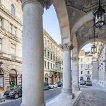 Opera Apartmán *