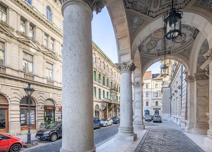 Opera Appartement *